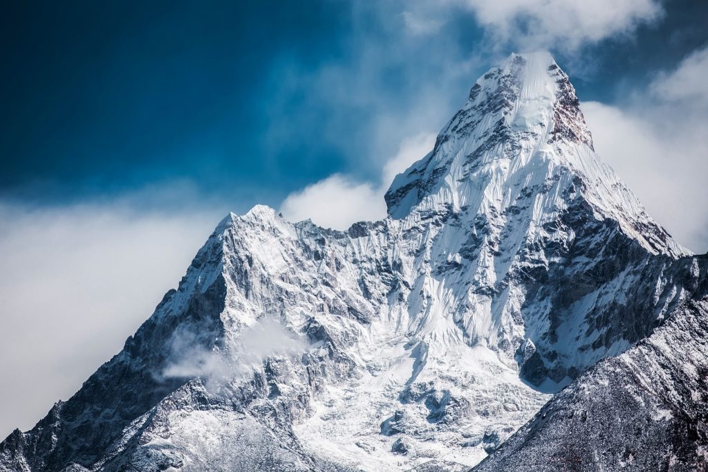 ama-dablam-2064522_1920